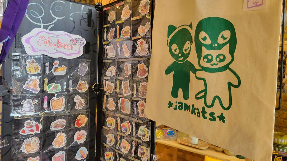 Pop-up at Vintage Junkies